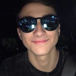 Meet your Posher, Don